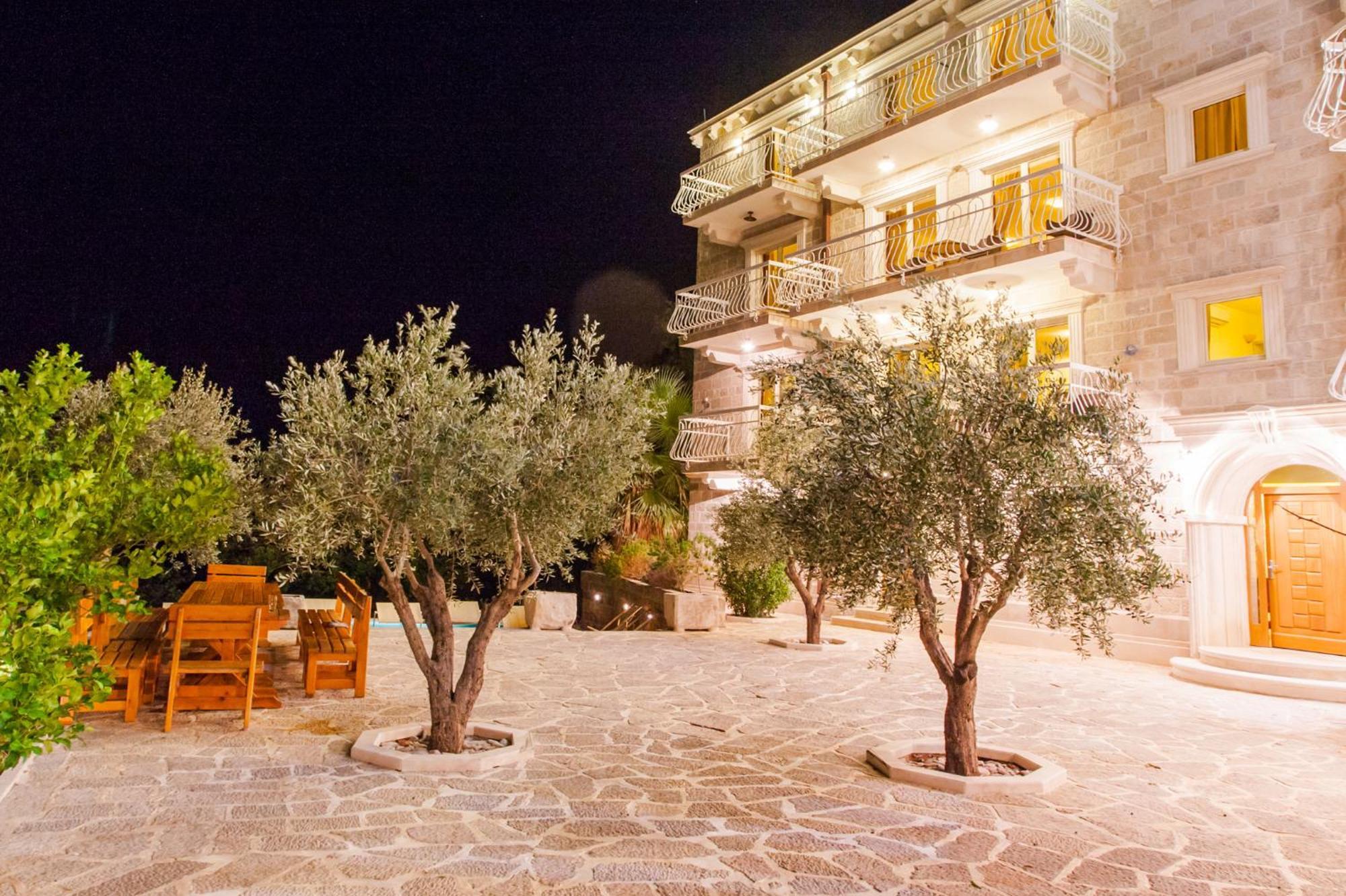 Apartments Pietra Mare Petrovac Exterior photo